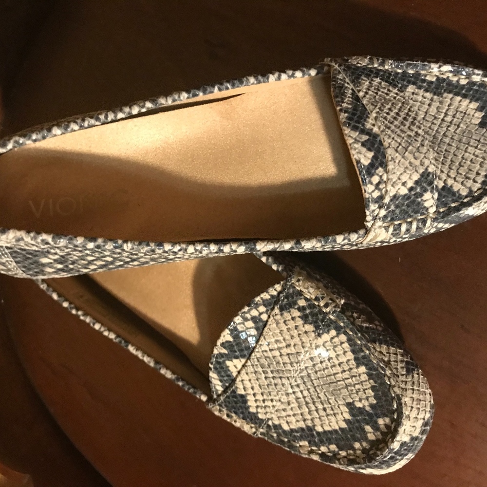 Vionic "Snakeskin" Loafer